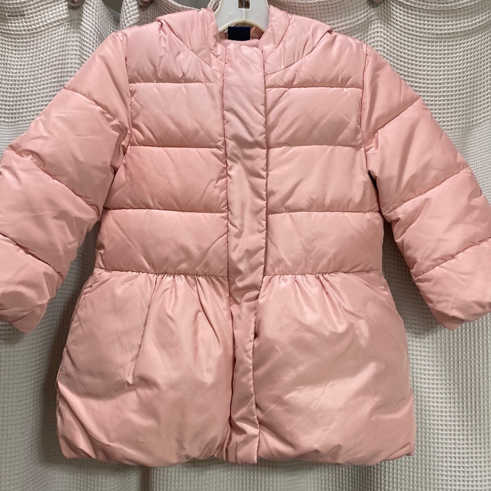 Baby Gap Puffy Pink coat Size 3T w hood peplum zip and snap front fleece lined